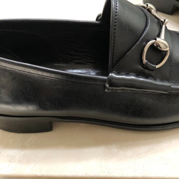 NOT FOR SALE Gucci 10D Black loafers w/silver horse bite 10D like New main image 6